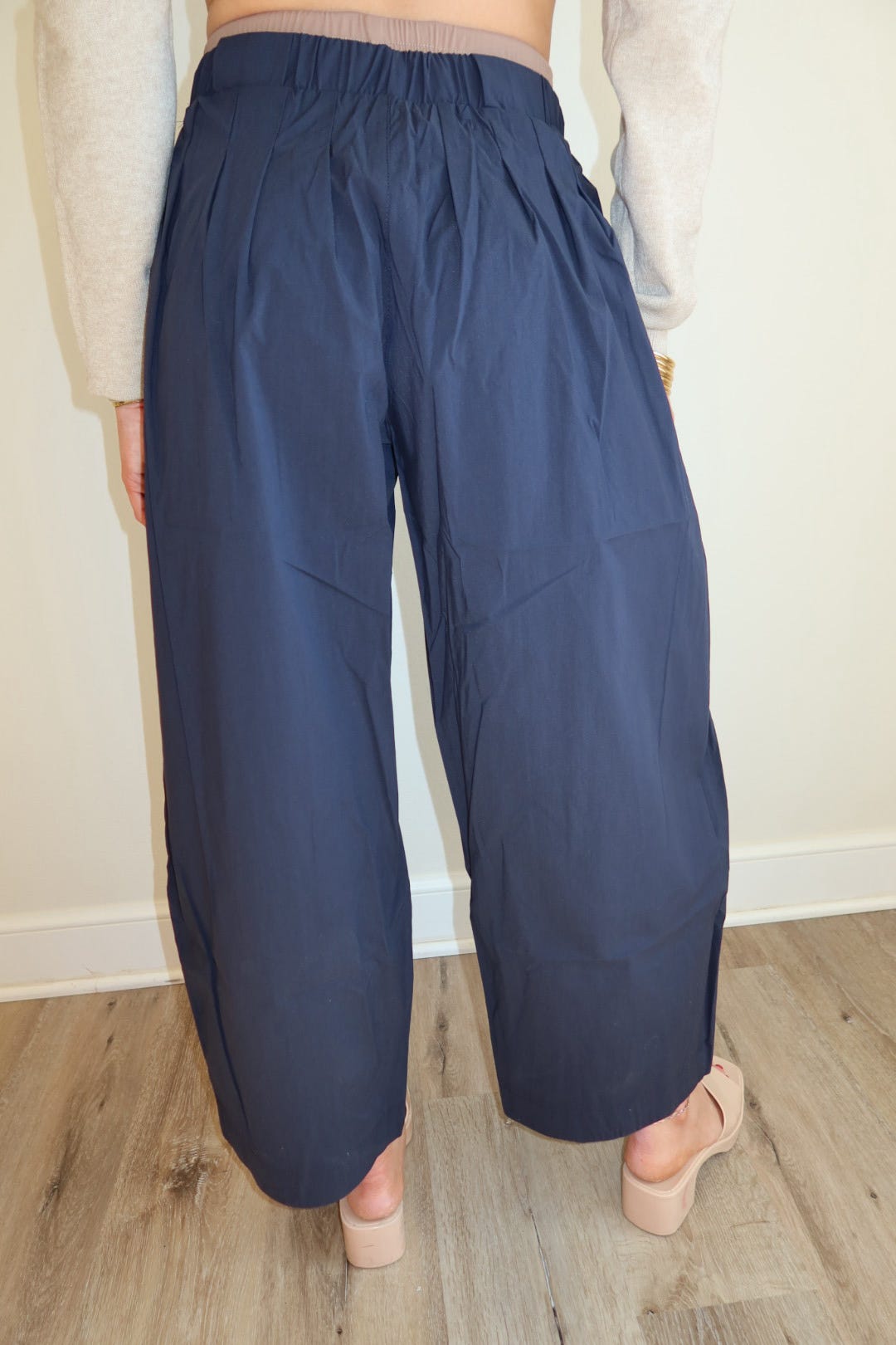 Nicole Navy Barrel Trousers